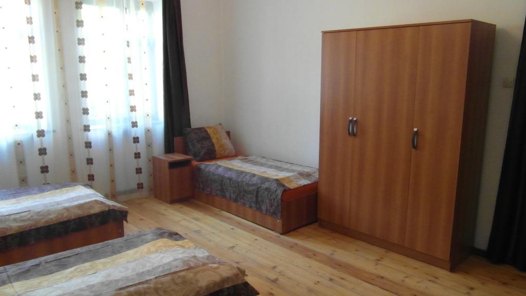 Gvirilas Sakhli Guest House Khashuri 客房 照片